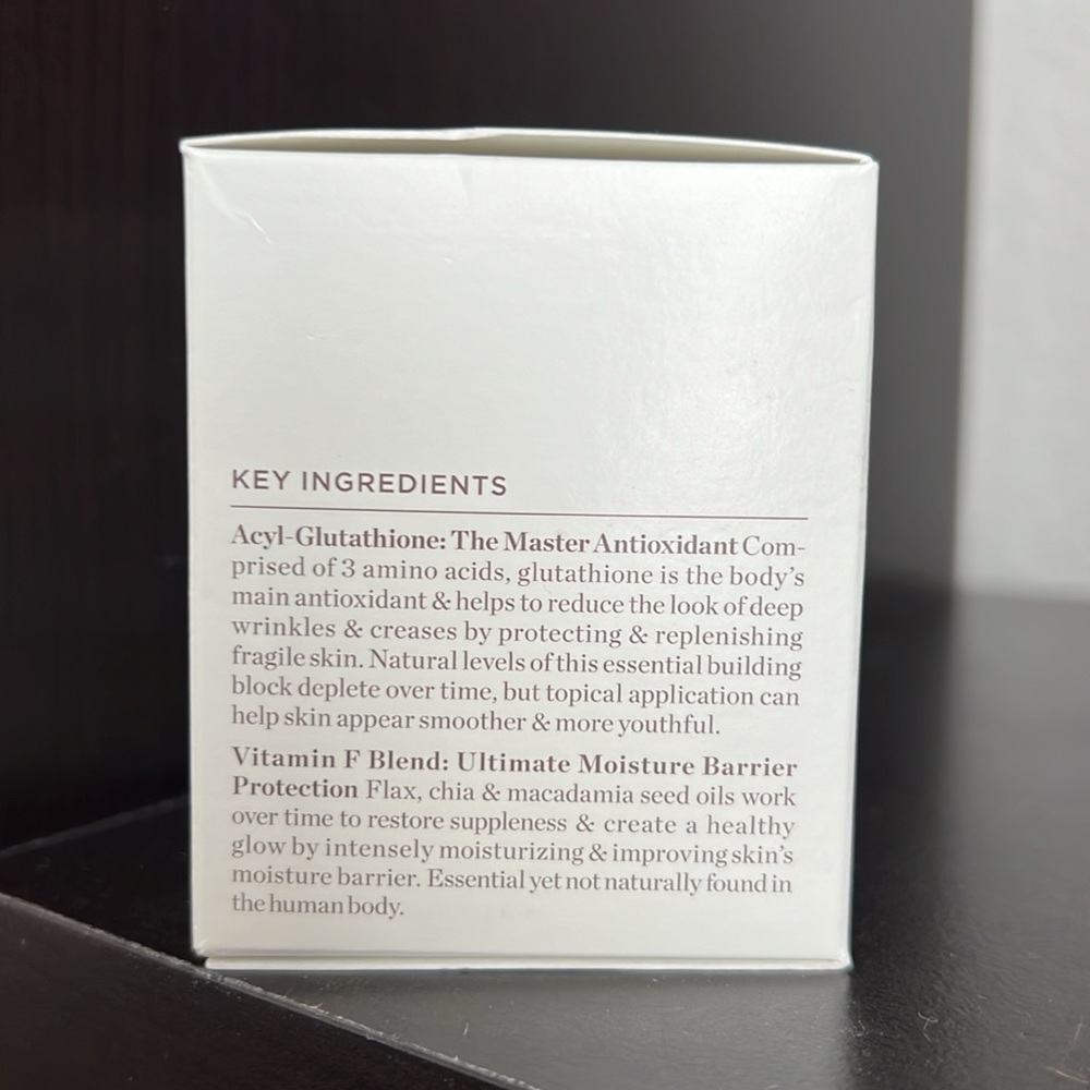 Perricone MD Acyl Glutathione Rejuvenating Moisturizer - Picture 4 of 4